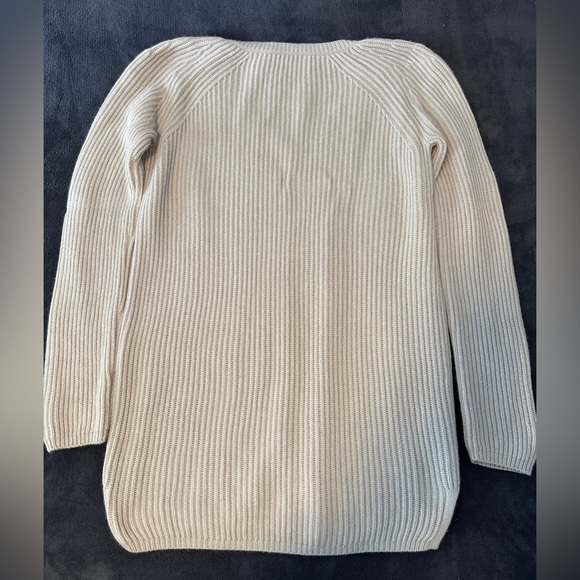 MaxMara Oversize V-Neck Cream Sweater - Picture 2 of 6